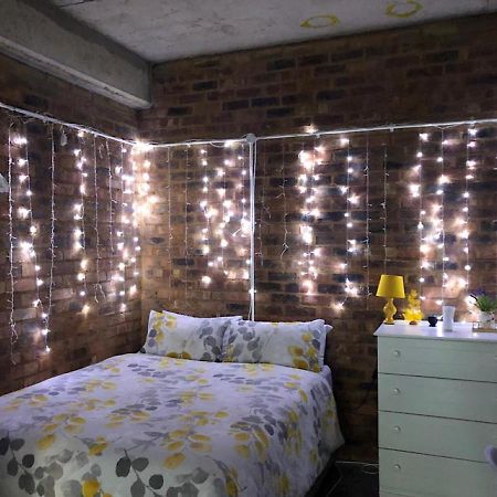 Cozy Apartment In The Center Of Maboneng With Free Wifi 요하네스버그 외부 사진
