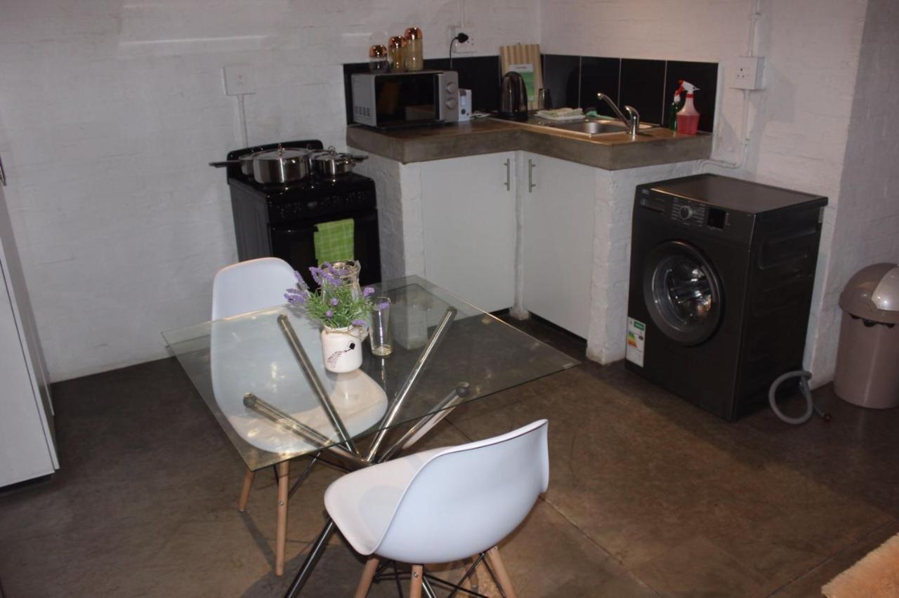 Cozy Apartment In The Center Of Maboneng With Free Wifi 요하네스버그 외부 사진