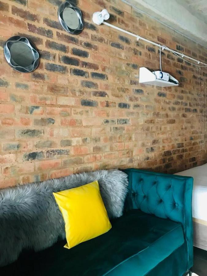 Cozy Apartment In The Center Of Maboneng With Free Wifi 요하네스버그 외부 사진